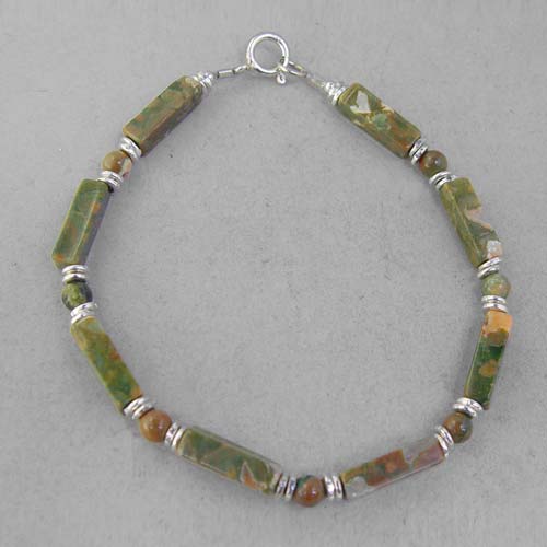 Norhtern Lights Flourite and Silver store Beaded Bracelet